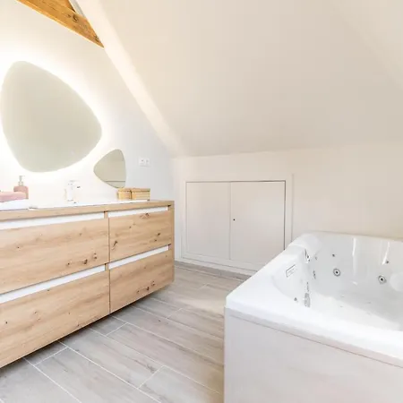 Athois La Campagne Ath